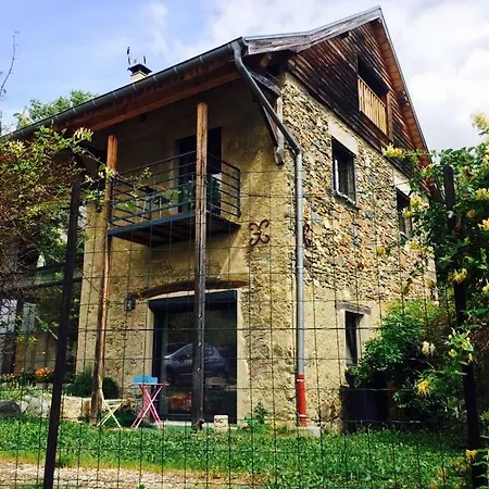 Grand Au Calme A La Campagne, Pres De La !!! Apartment Venon (Isere)